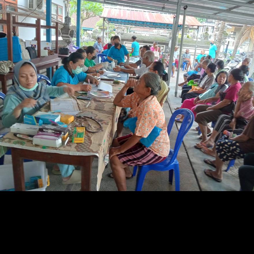 Giat  Posyandu Lansia yang dilaksanakan rutin setiap bulan di Desa Pesedahan